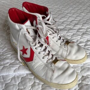 Converse 1980 "The Scoop" Leather High Tops Size 9?